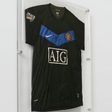 New Look Sports Shirt Frames for Today’s Collectors & Fans